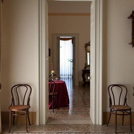 Palazzo Pio Apartment Lecce Ngoại thất bức ảnh