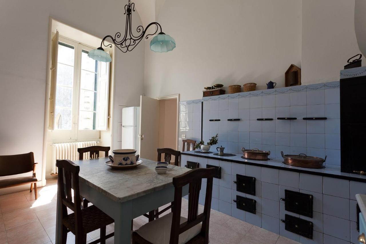 Palazzo Pio Apartment Lecce Ngoại thất bức ảnh