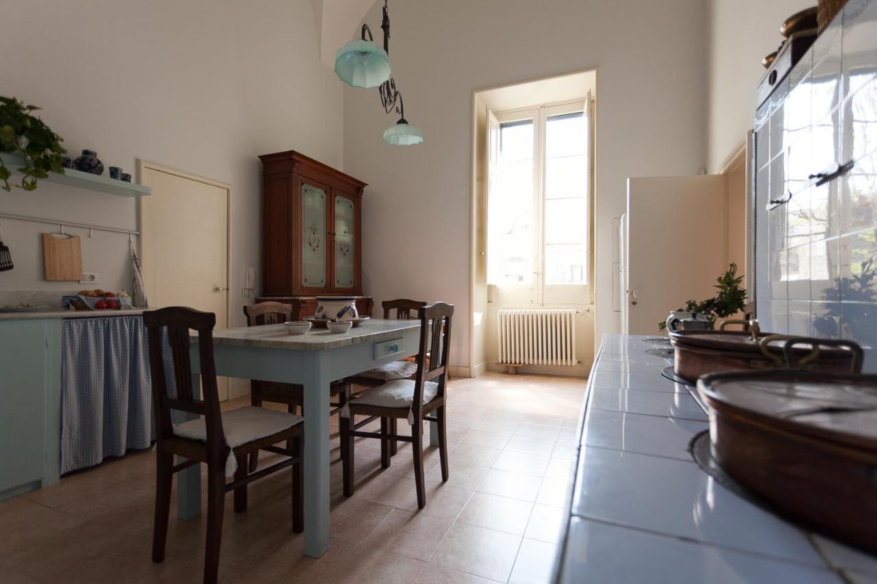 Palazzo Pio Apartment Lecce Ngoại thất bức ảnh