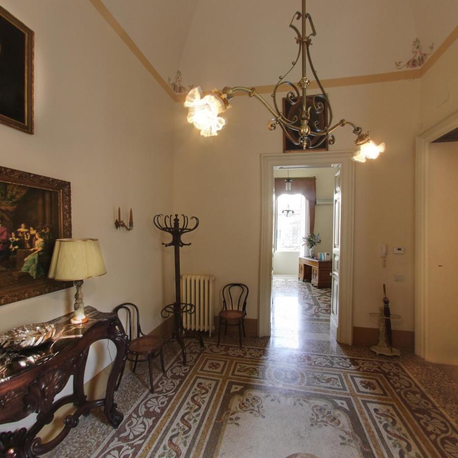 Palazzo Pio Apartment Lecce Ngoại thất bức ảnh